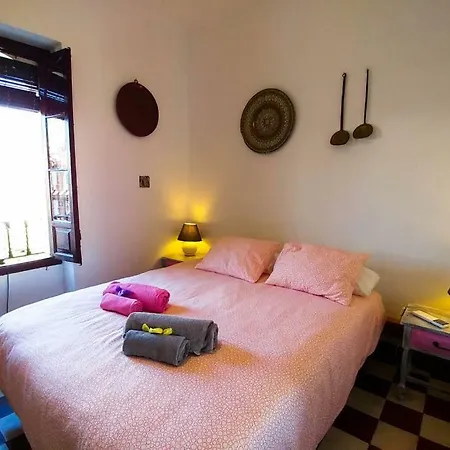 Plaza Elvira Atico- Penthouse Next To Cathedral Siviglia